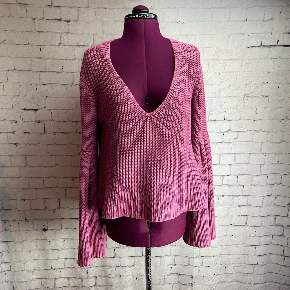Free people damsel cotton flared sleeve sweater size XS
